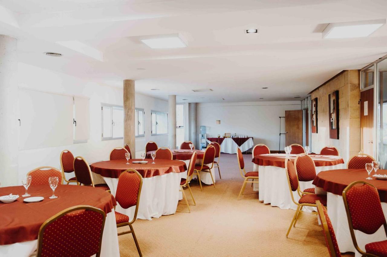 Herradura Hotel Suites Neuquen Exterior photo